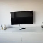 White Lägenhet *